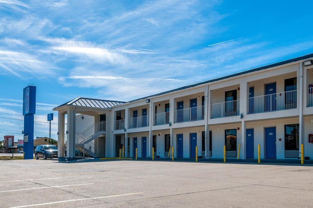 Motel 6 Denham Springs, La Luaran gambar